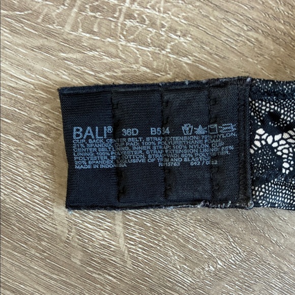 Bali Lace Underwire Bra - Black and Cream - Picture 5 of 6